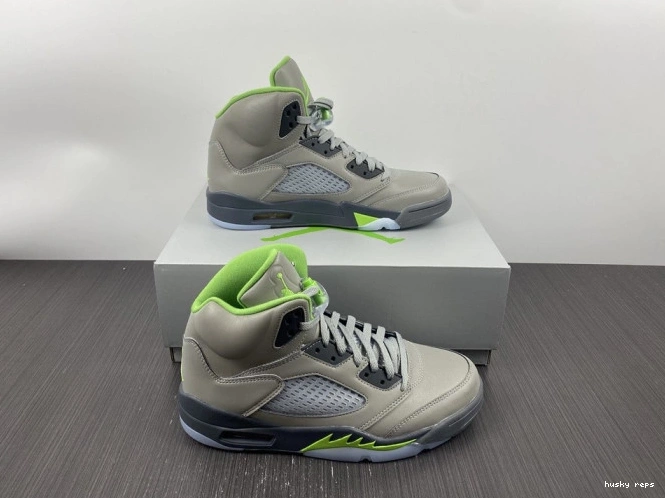 Cheap Husky Bean DM9014-003 (2022) Green Jordan Retro 5 0819